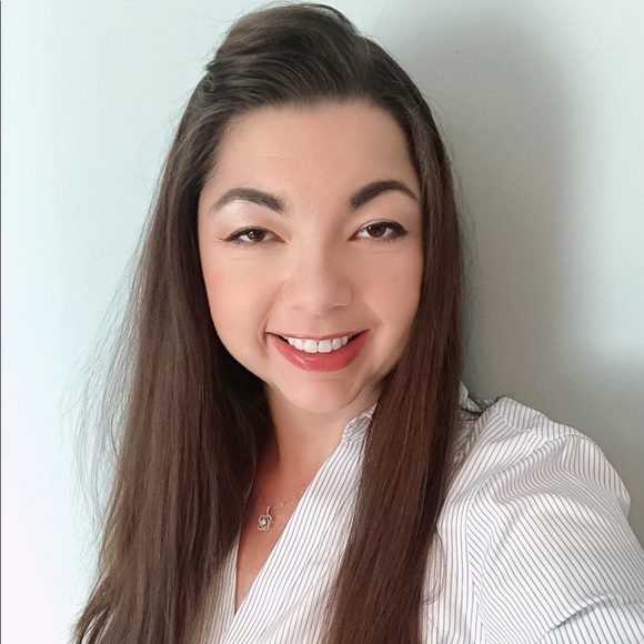 Meet your Posher, Rhonda - Picture 1 of 1